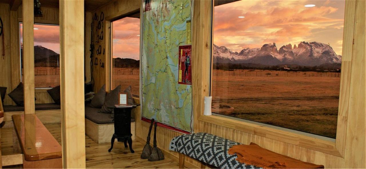 Vista Al Paine - Refugio De Aventura Bed & Breakfast Torres del Paine National Park Exterior photo